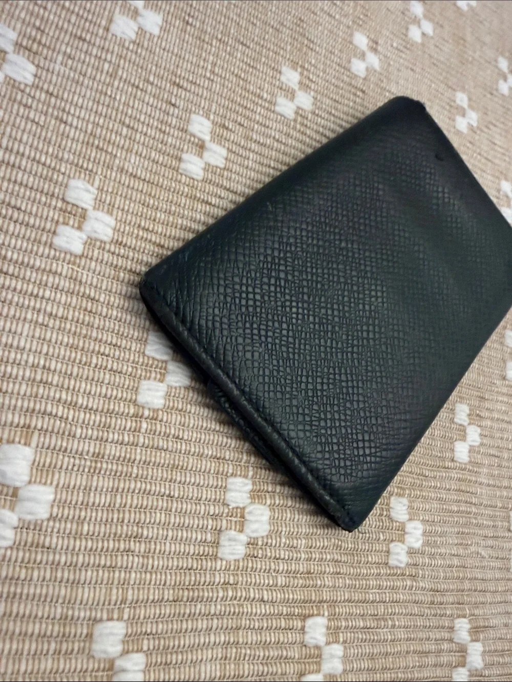 Louis Vuitton Taiga Leather Key Pouch Forest‎ Green M30604 Wallet